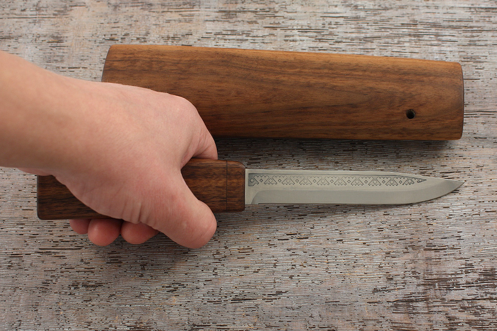 Нож "Ягель" (орех)